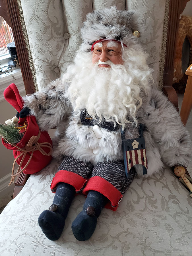 Lindy Evan seated Santa
